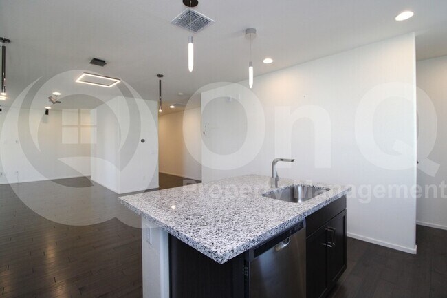 1250 Abbey Ln Chandler, AZ 85226 photo 4
