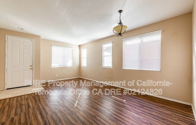 38937 Rockinghorse Rd Murrieta, CA 92563 photo 4