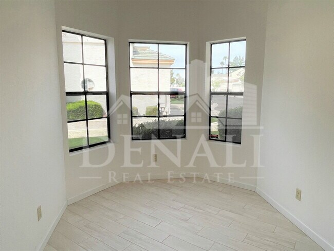 19907 N Denaro Dr Glendale, AZ 85308 photo 5