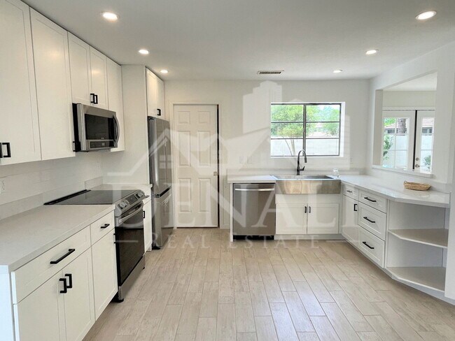 19907 N Denaro Dr Glendale, AZ 85308 photo 4