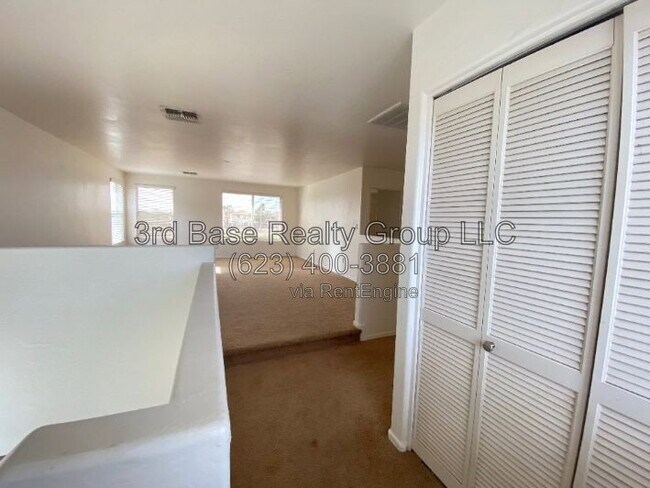 118 N 224th Ln Buckeye, AZ 85326 photo 3