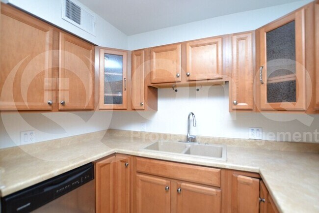2623 N 70th St Scottsdale, AZ 85257 photo 4