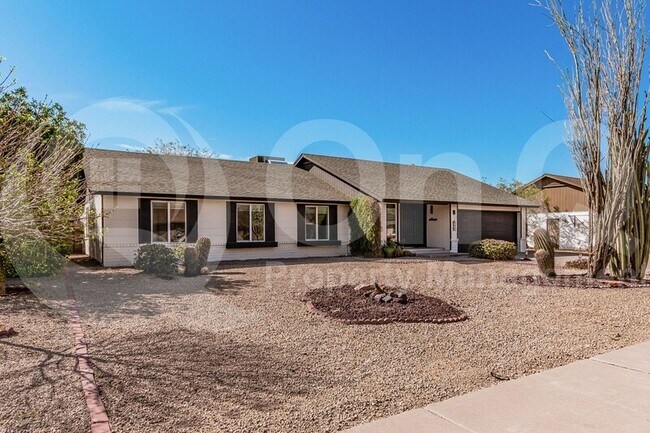 3927 W Phelps Rd Phoenix, AZ 85053 photo 4