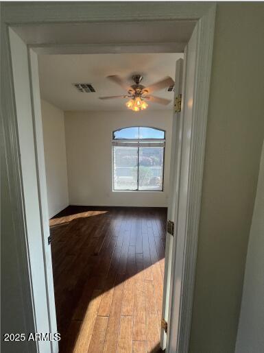576 E Julian Dr Gilbert, AZ 85295 photo 4
