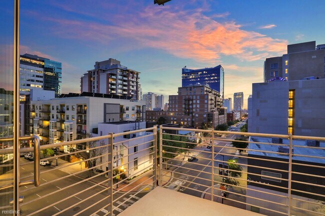 1050 Island Ave San Diego, CA 92101 photo 5