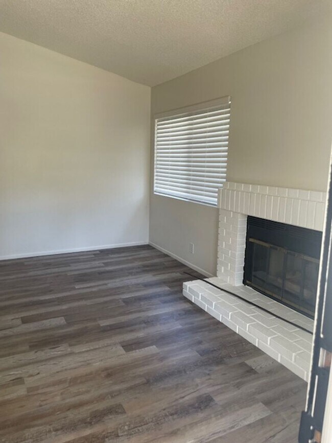 30274 Nebula Ln Temecula, CA 92592 photo 3