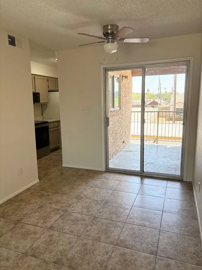 2220 W Dora St Mesa, AZ 85201 photo 3