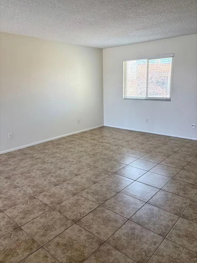 2220 W Dora St Mesa, AZ 85201 photo 4