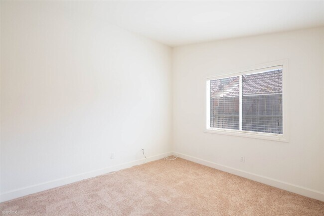 37753 Sea Pines Ct Murrieta, CA 92563 photo 4
