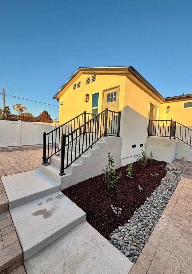 4629 70th St La Mesa, CA 91942 photo 4