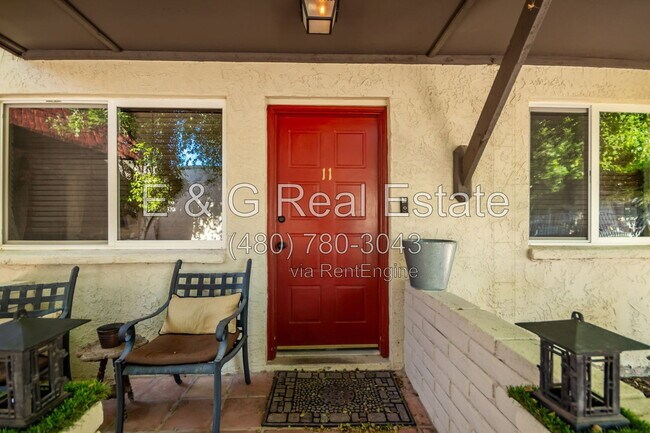 3626 N 37th St Phoenix, AZ 85018 photo 2