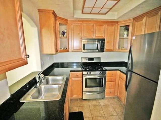 5037 Los Morros Way Oceanside, CA 92057 photo 3