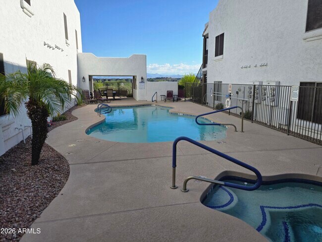 16616 E Gunsight Dr Fountain Hills, AZ 85268 photo 2
