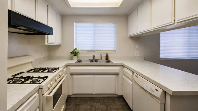 6953 Saranac St San Diego, CA 92115 photo 3