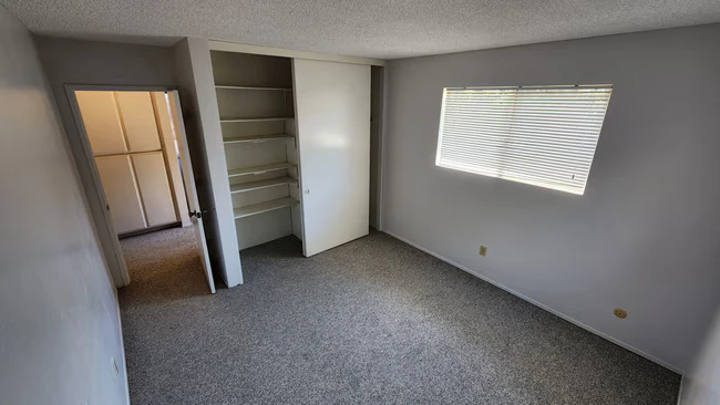 6953 Saranac St San Diego, CA 92115 photo 4