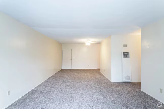 The Glorias Apartments photo 3