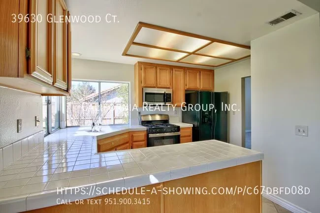 39630 Glenwood Ct Murrieta, CA 92563 photo 5