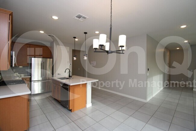 1128 N Burbank Ct Chandler, AZ 85225 photo 5