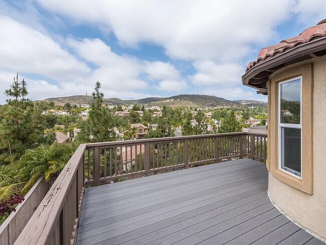 1450 Sundance Ave San Marcos, CA 92078 photo 2