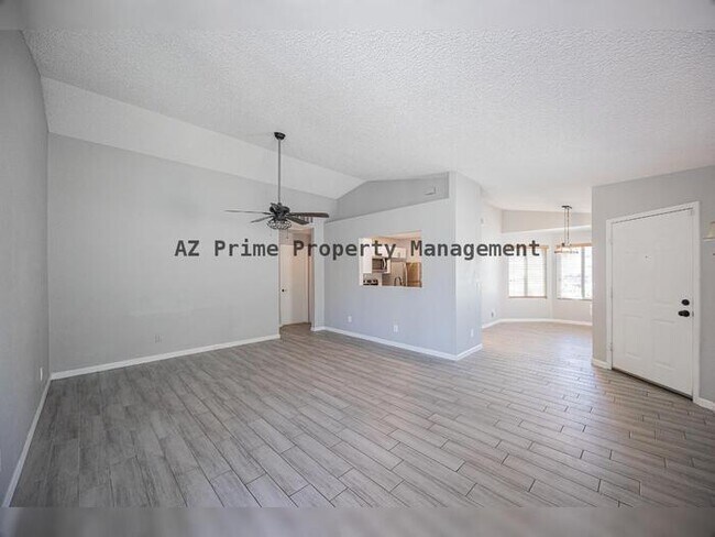 8870 W Villa Rita Dr Peoria, AZ 85382 photo 5