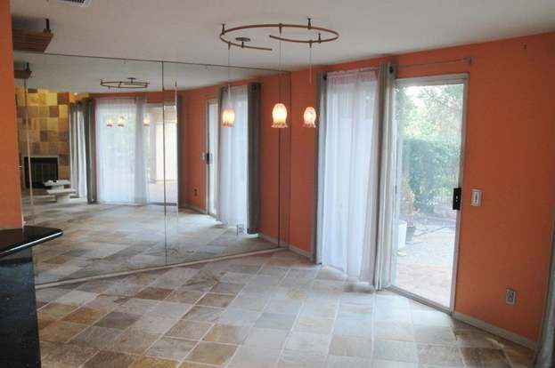 1705 Muirfield Glen Escondido, CA 92026 photo 3