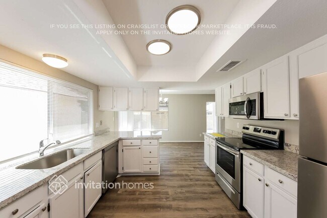 4427 W Morrow Dr Glendale, AZ 85308 photo 5