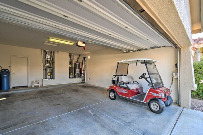 15999 W Cambridge Ave Goodyear, AZ 85395 photo 4