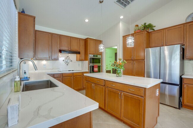 15999 W Cambridge Ave Goodyear, AZ 85395 photo 5