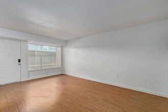 1 Bed 1 Bath 27 floor plan