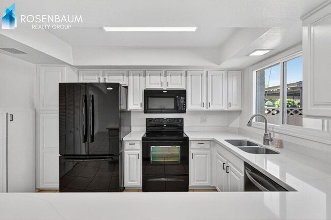 8548 E McDonald Dr Scottsdale, AZ 85250 photo 3