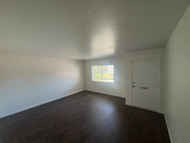 8216 E Keim Dr Scottsdale, AZ 85250 photo 4