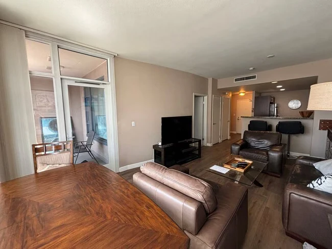 530 K St San Diego, CA 92101 photo 5