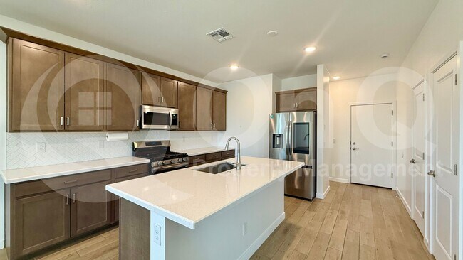 9305 East Sebring Avenue Mesa, AZ 85212 photo 3