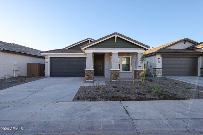 7931 W Frier Dr Glendale, AZ 85303