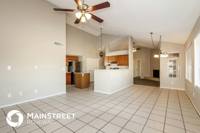 5514 W Joan De Arc Ave Glendale, AZ 85304 photo 4