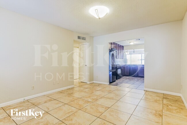 2518 E Don Carlos Ave Tempe, AZ 85288 photo 5