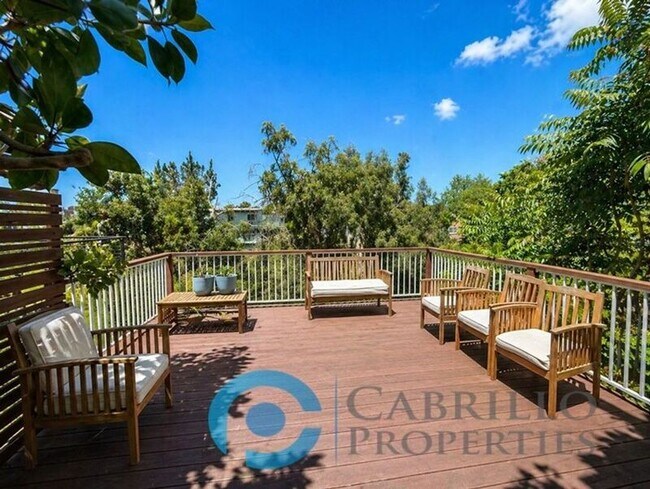 1036 Lincoln Ave San Diego, CA 92103 photo 2