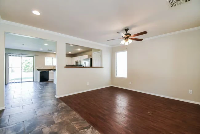 1726 E Bradstock Way Queen Creek, AZ 85140 photo 4