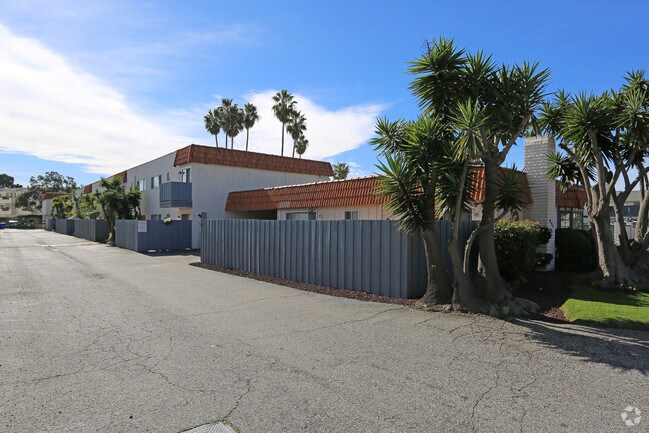 Elan Coast Village photo 2