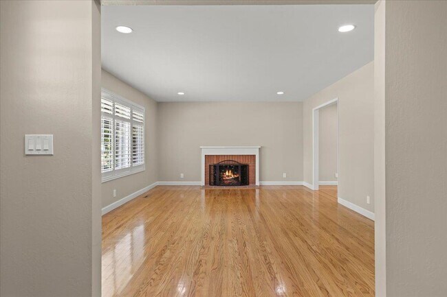 1747 Harte Dr San Jose, CA 95124 photo 5
