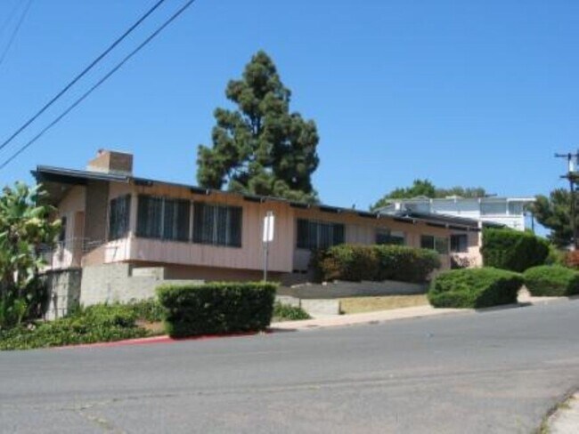 5310 Prosperity Ln San Diego, CA 92115