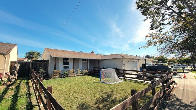 28022 Thackeray Avenue, Hayward, CA 94544 photo 3