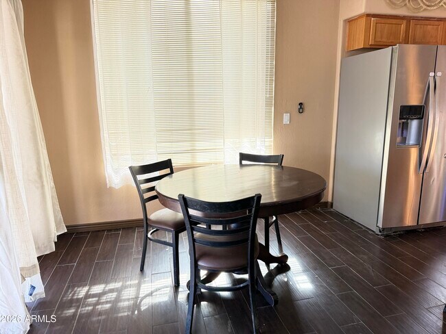 3133 E Kristal Way Phoenix, AZ 85050 photo 5