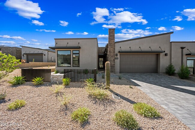 12746 E Casitas Del Rio Dr photo 2