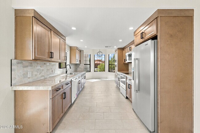 10484 E Fanfol Ln photo 4