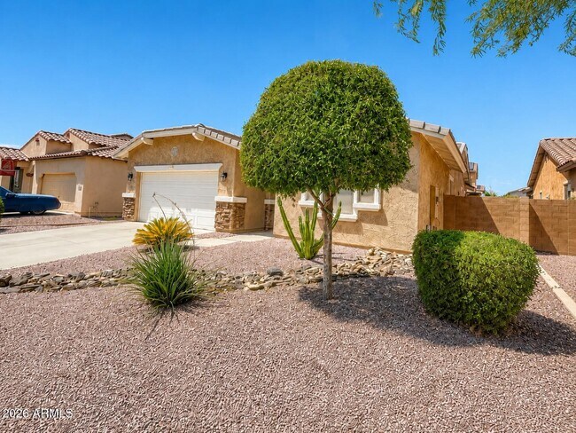 17636 W Maui Ln photo 4