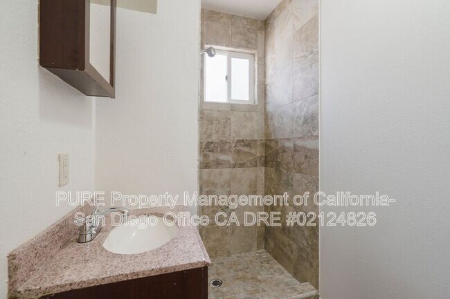 1146 Delta St National City, CA 91950 photo 2