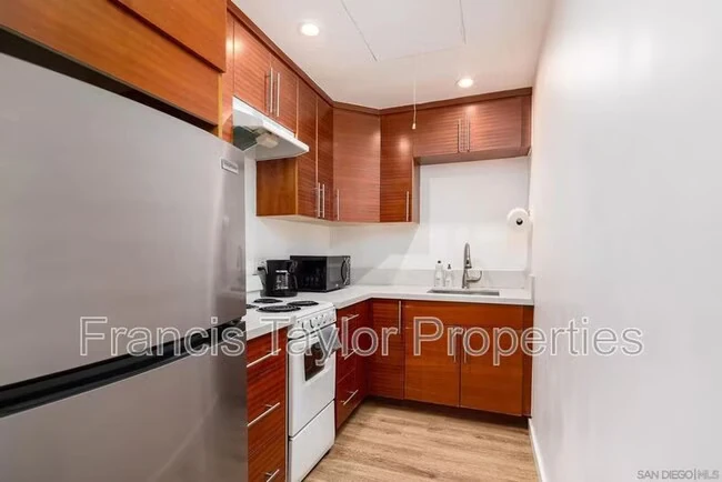 2210 Buena Creek Rd Vista, CA 92084 photo 3