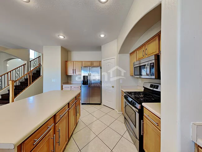 3024 S 161st Dr photo 5