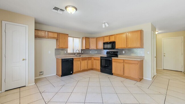 12933 W Fleetwood Ln photo 5